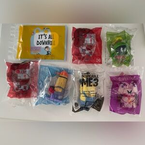 Assorted Kids Happy Meal Toys (7 Items)
